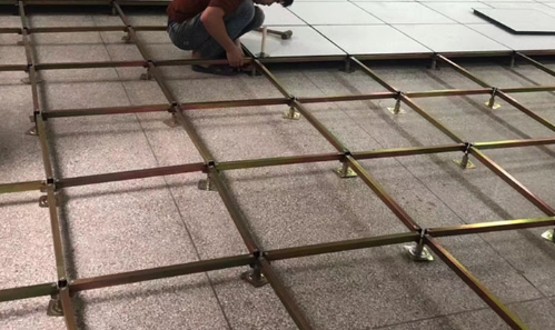 硬汉视频在线观看免费观看高清地板收边技巧的讲解